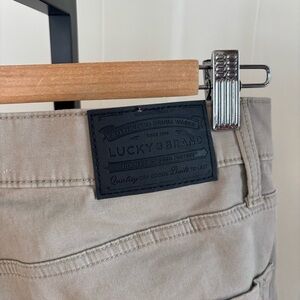 Lucky Brand 223 Straight Fit Stretch Chino Pants Beige Men 36x30 -Measures 35x29